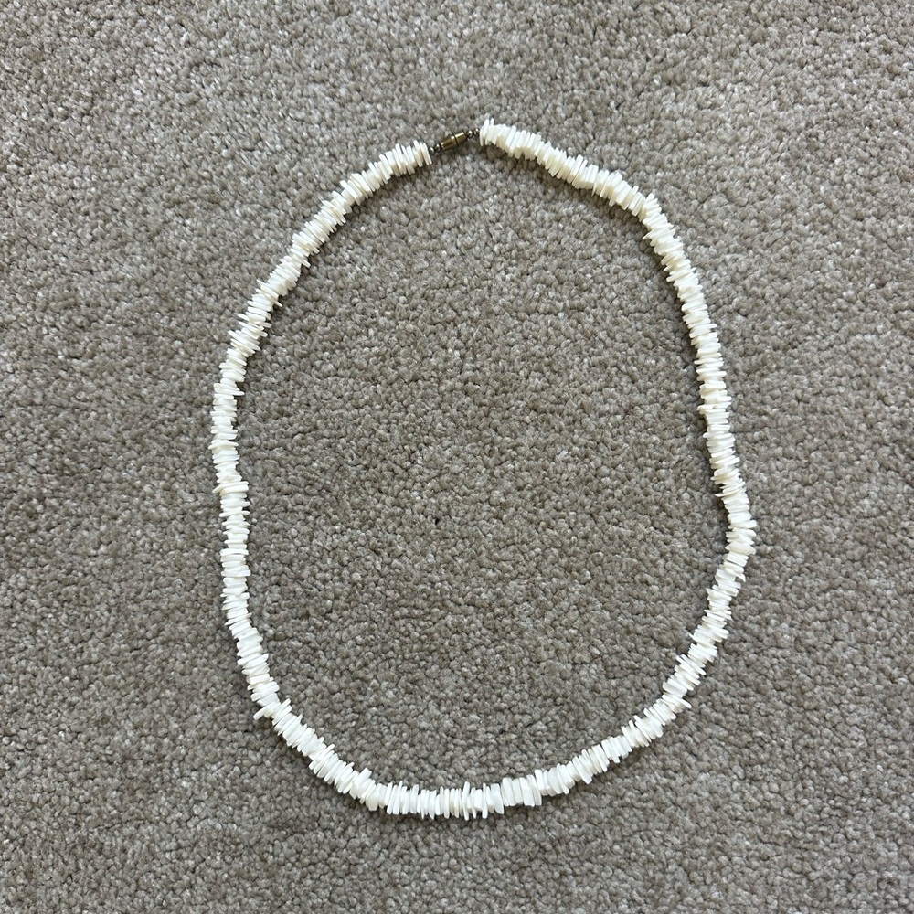 Vintage Puka Shell White Necklace